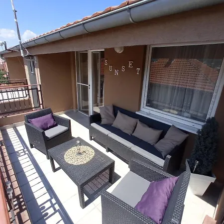 Apartment Sunset Lux